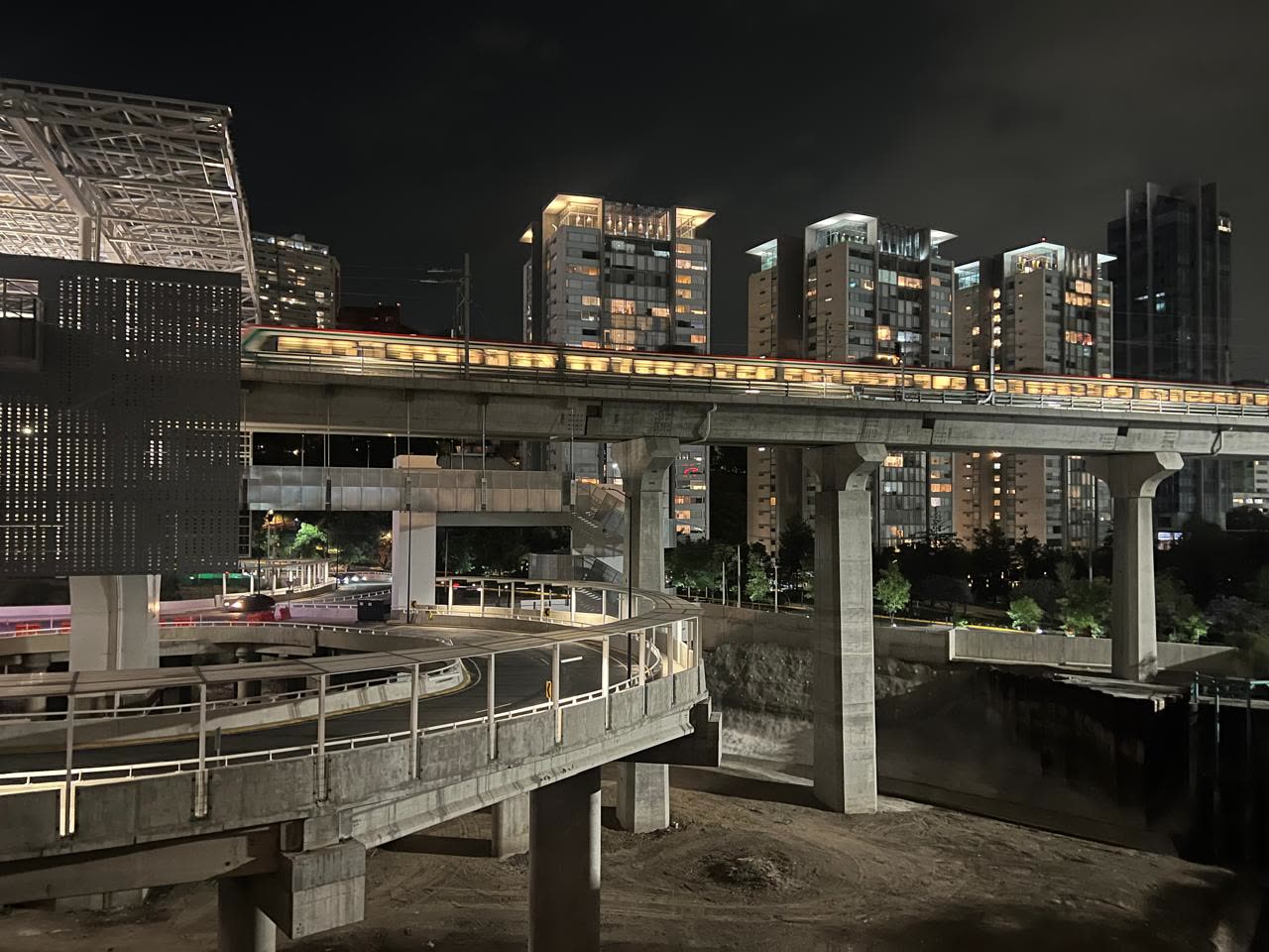Ciudad de noche
